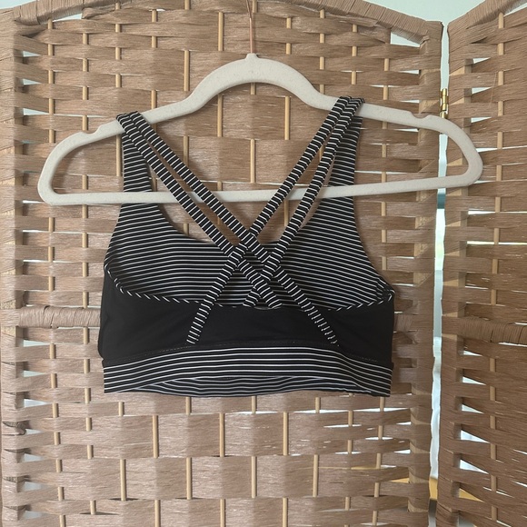 LULULEMON Energy Bra - Picture 5 of 5